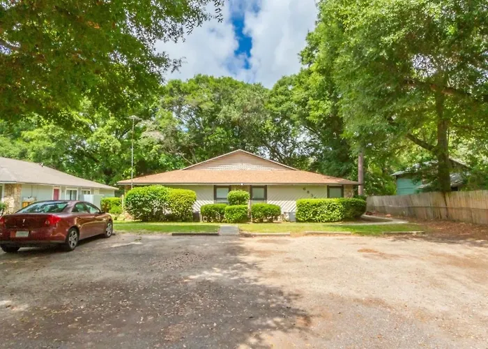 Apartment 22 Min To Beach-2 Bd Room-self Check In -sleep 6-bbq-wd Pensacola